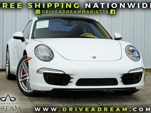 Used 2015 Porsche 911 Carrera 4 image 2