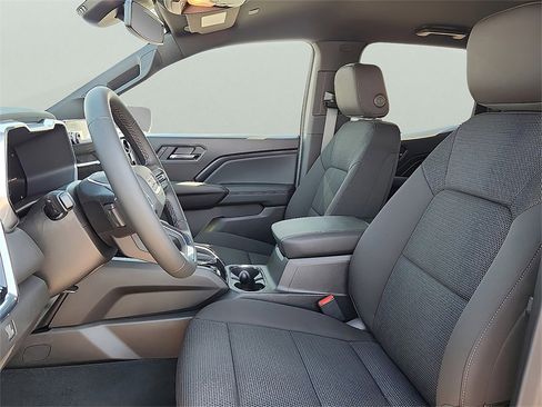 New 2025 GMC Canyon Elevation w/ Convenience Package image 11