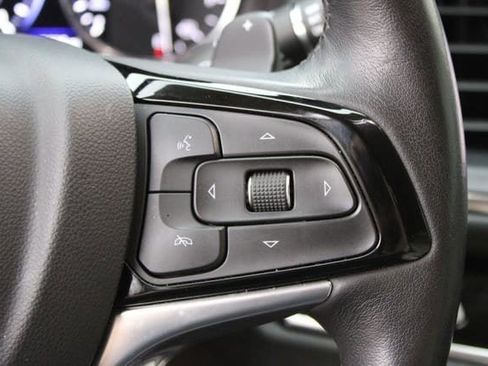 Used 2024 Buick Enclave Avenir w/ Avenir Technology Package image 15