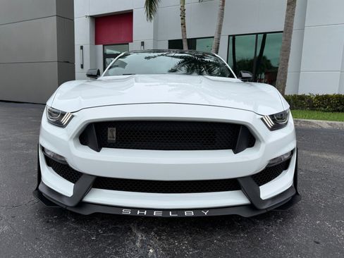 Used 2019 Ford Mustang Shelby GT350 w/ Technology Package image 8