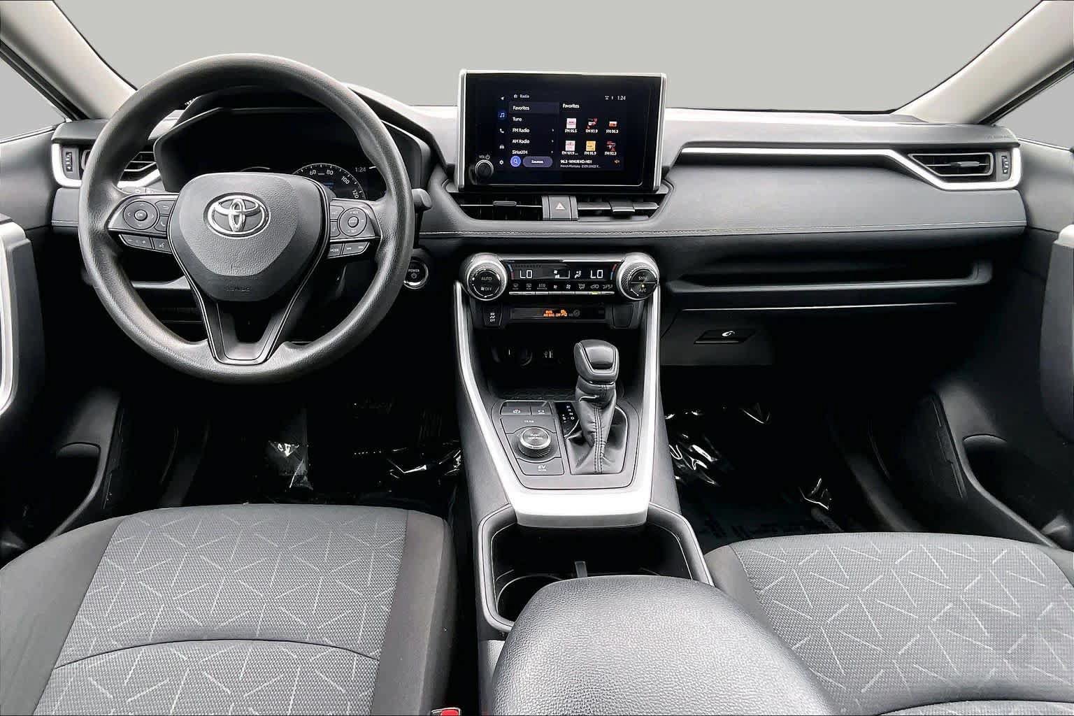 Used 2024 Toyota RAV4 XLE w/ Convenience Package AWD/4WD image 16