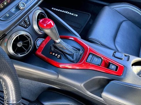 Used 2019 Chevrolet Camaro SS image 12