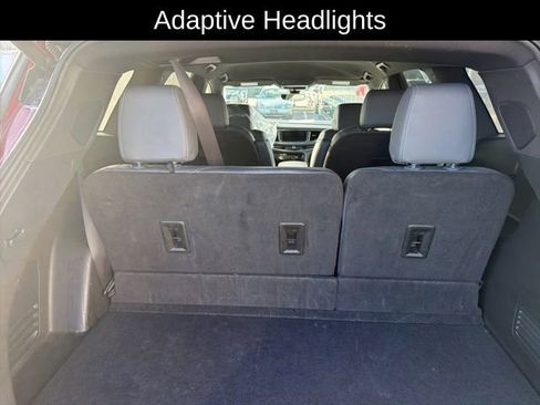 Used 2024 Buick Enclave Premium image 9