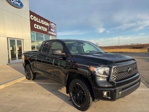 Used 2021 Toyota Tundra SR5 image 8