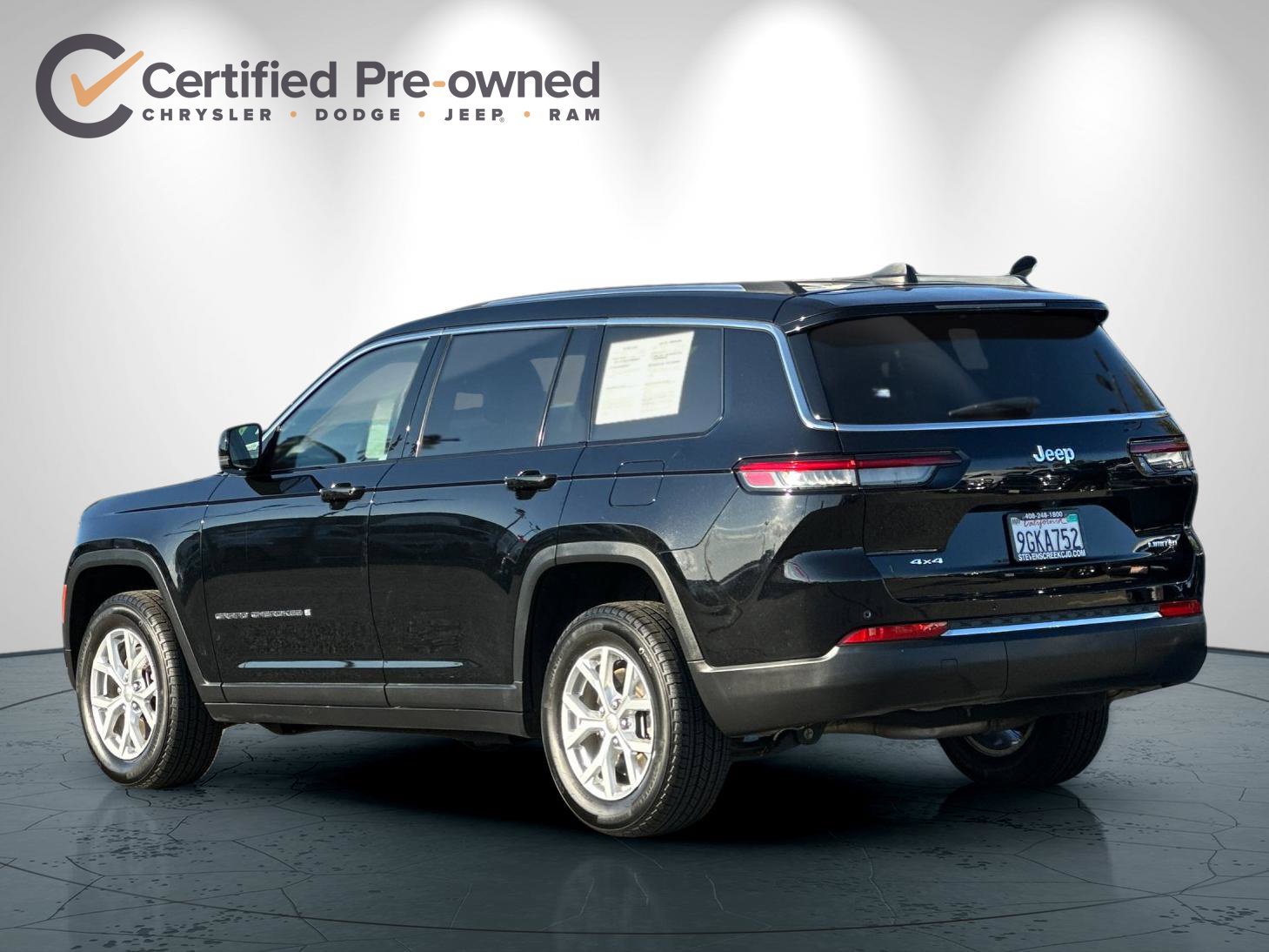 Used 2023 Jeep Grand Cherokee L Limited AWD/4WD image 6