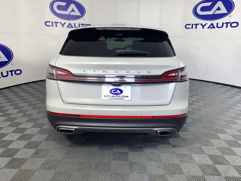 Used 2021 Lincoln Nautilus Reserve w/ Equipment Group 201A FWD image 4