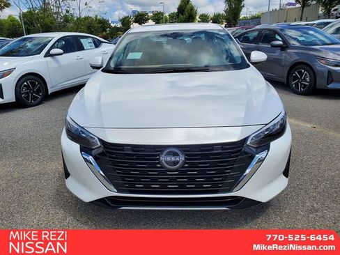 New 2025 Nissan Sentra SV w/ SV Premium Package image 6