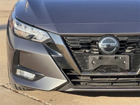 Used 2020 Nissan Sentra SR image 8