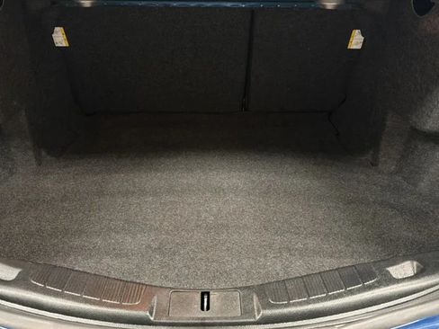 Used 2018 Ford Fusion SE w/ Fusion SE Technology Package FWD image 18