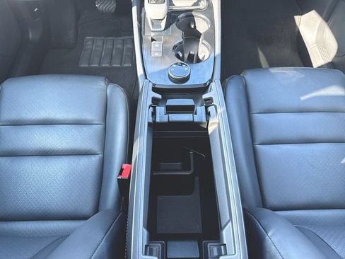 Used 2023 Nissan Rogue SV w/ SV Premium B Package AWD/4WD image 34
