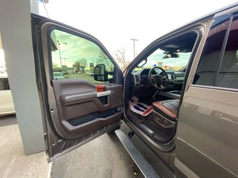 Used 2019 Ford F350 King Ranch w/ King Ranch Ultimate Package image 8