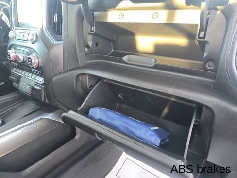 Used 2020 GMC Sierra 2500 AT4 w/ AT4 Premium Package image 37