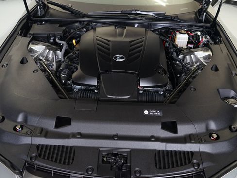 Used 2024 Lexus LC 500 Convertible w/ Touring Package RWD image 30