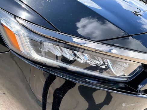 Used 2020 Honda Accord Sport image 27