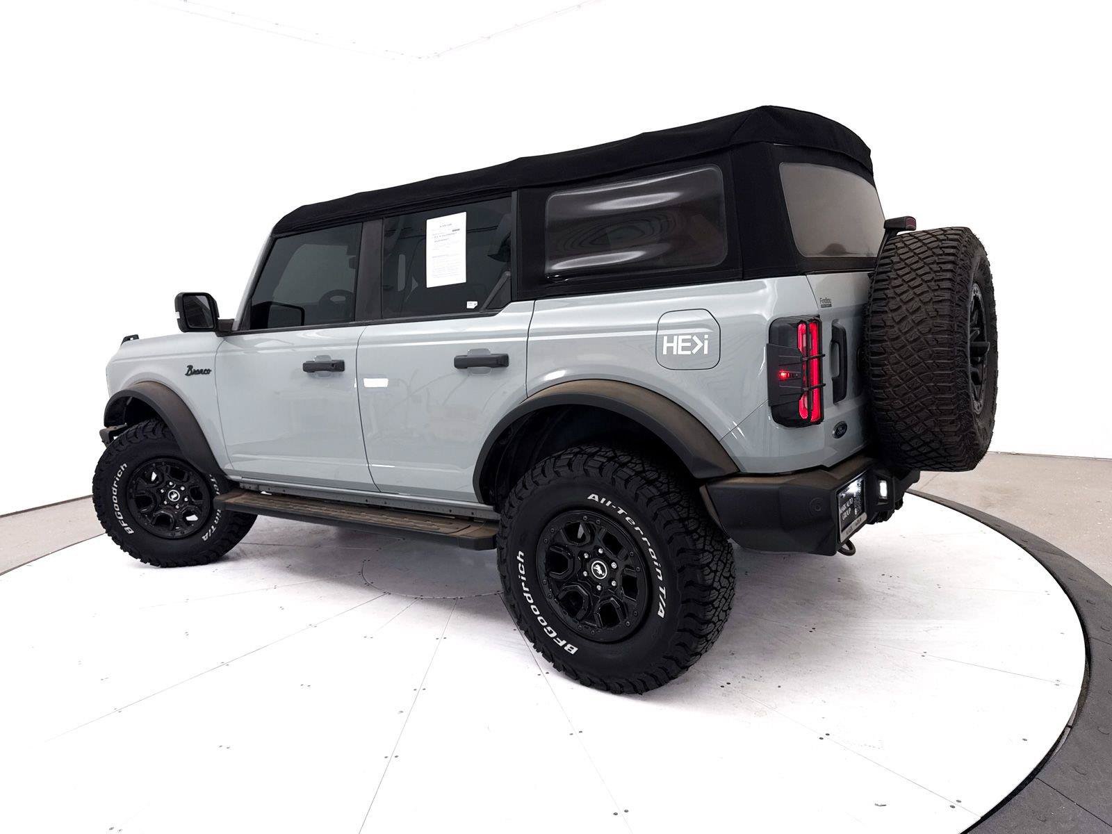 Used 2022 Ford Bronco Wildtrak AWD/4WD image 2