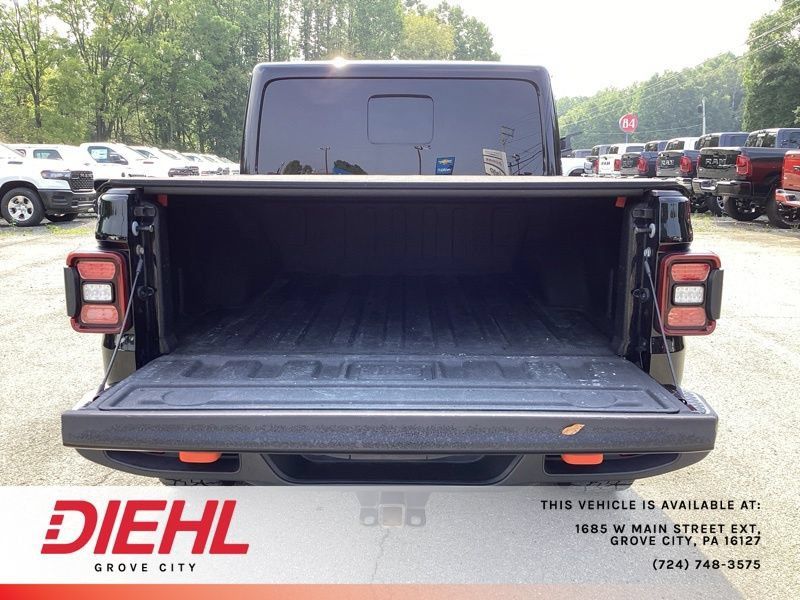 Used 2021 Jeep Gladiator Mojave AWD/4WD image 14