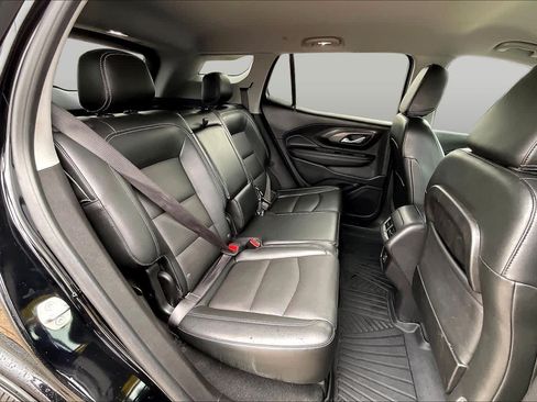 Used 2023 GMC Terrain SLT FWD image 29