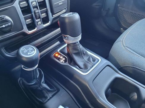 Certified 2025 Jeep Wrangler Unlimited Sahara w/ Safety Group image 12