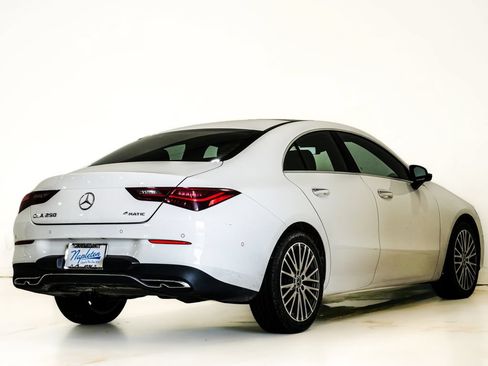 Used 2025 Mercedes-Benz CLA 250 4MATIC image 7