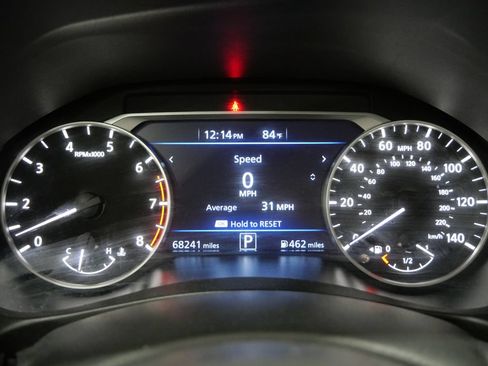 Used 2024 Nissan Altima 2.5 SR FWD image 15