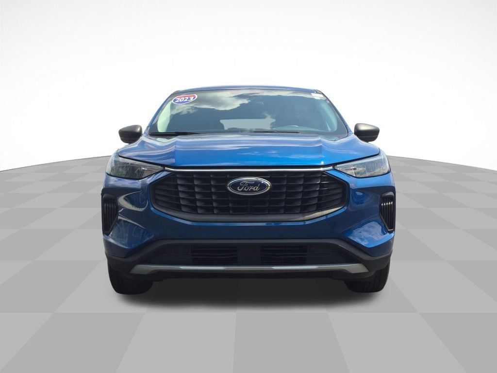 Used 2023 Ford Escape Active w/ Tech Pack #1 AWD/4WD image 8