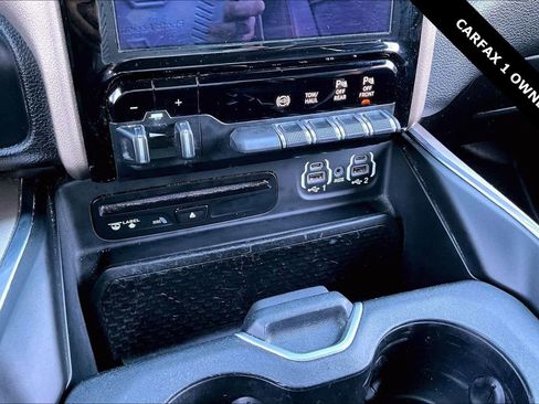 Used 2019 RAM 2500 Laramie image 16