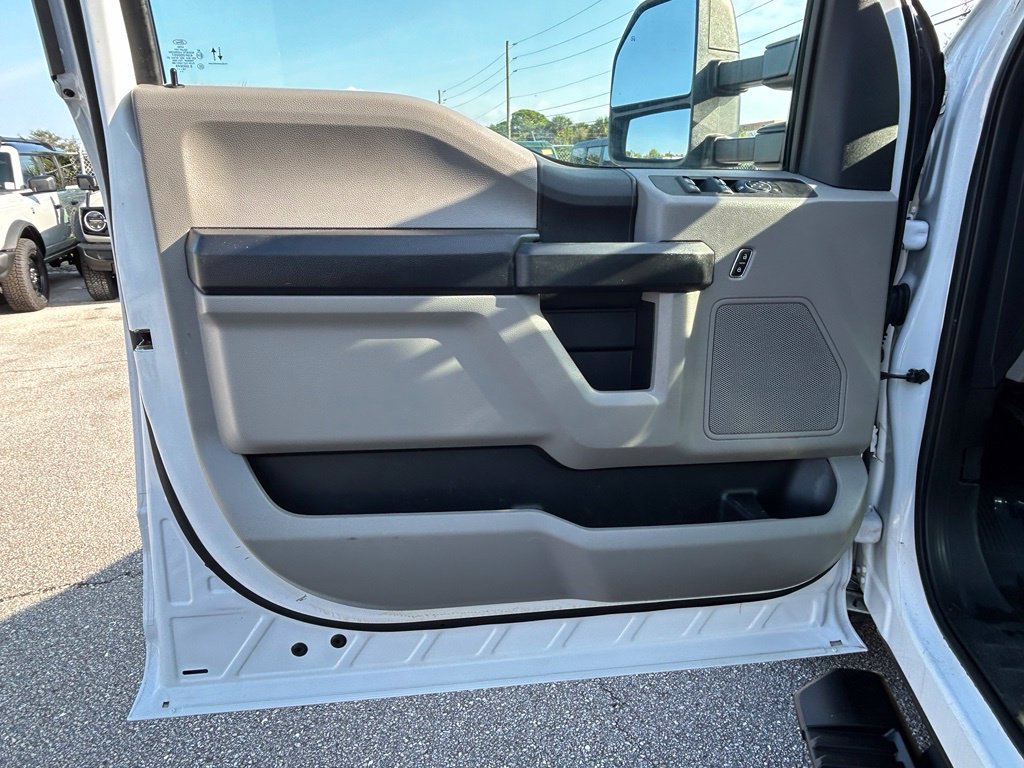 Used 2019 Ford F350 XL w/ Power Equipment Group RWD image 32