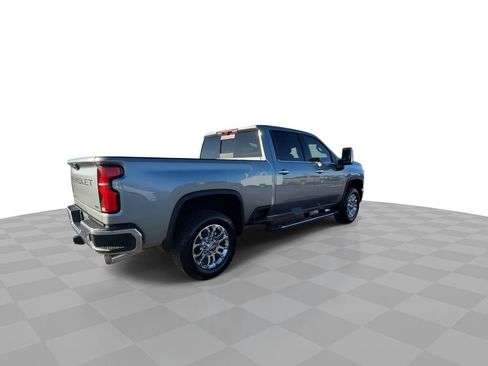 Used 2025 Chevrolet Silverado 2500 LTZ w/ LTZ Premium Package image 8