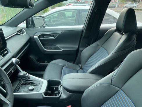 Used 2025 Toyota RAV4 XSE image 24