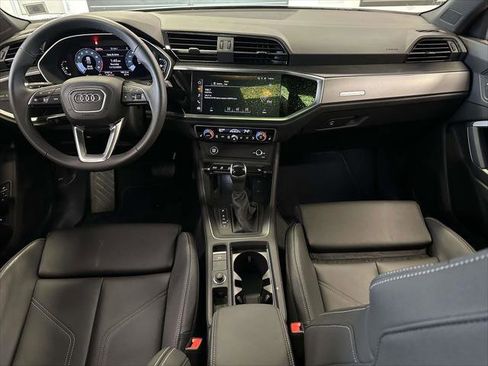 Certified 2025 Audi Q3 2.0T Premium w/ Convenience Package image 12