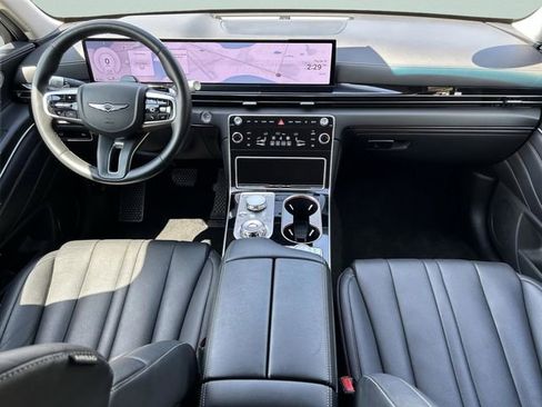 Used 2025 Genesis GV80 2.5T Standard image 18