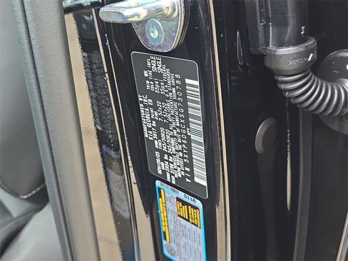 New 2025 Kia Telluride S image 38