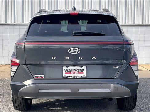 Used 2024 Hyundai Kona Limited image 5