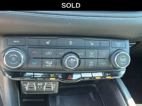 Used 2022 Dodge Durango GT AWD/4WD image 18