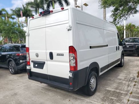 Used 2025 RAM ProMaster 3500 w/ Convenience Group FWD image 6