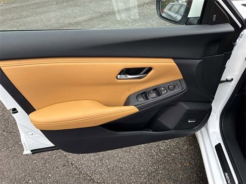 New 2025 Nissan Sentra SV w/ SV Premium Package image 21