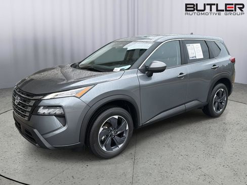 Used 2025 Nissan Rogue SV AWD/4WD image 1