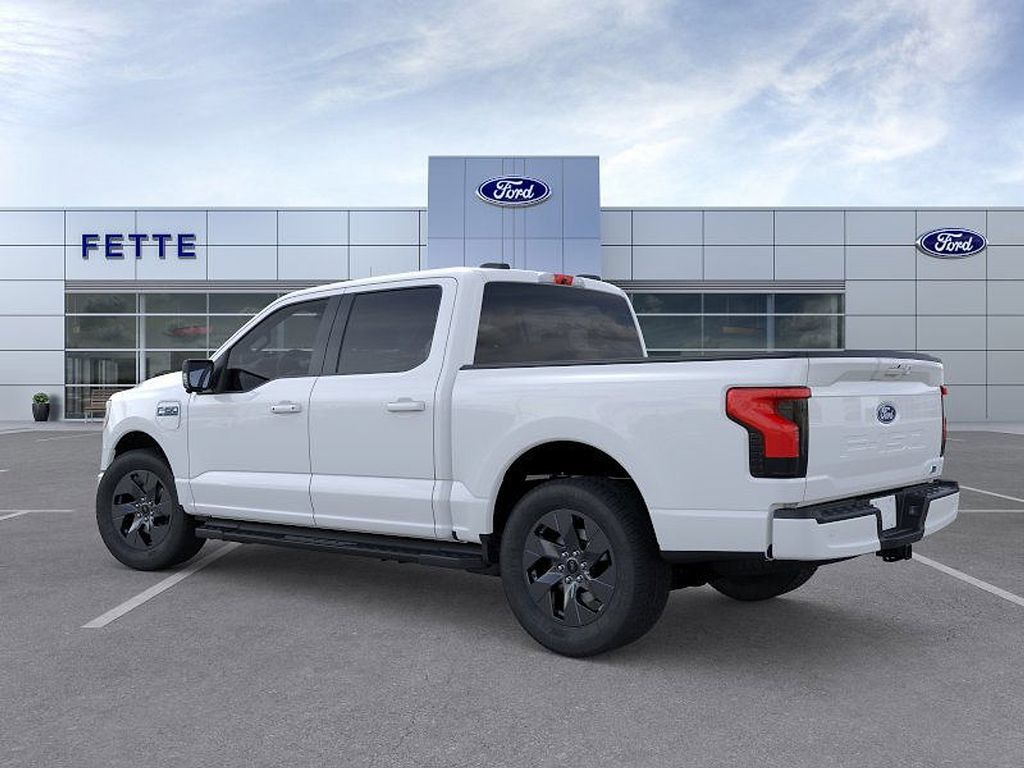 New 2025 Ford F150 Lightning Flash AWD/4WD image 4