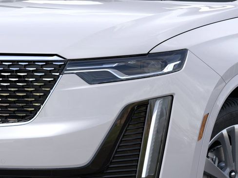 New 2025 Cadillac XT6 Premium Luxury w/ LPO, Floor Liner Package AWD/4WD image 34