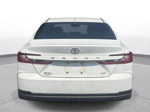 Used 2025 Toyota Camry LE w/ Convenience Package FWD image 7