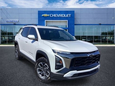 New 2026 Chevrolet Equinox ACTIV AWD/4WD image 1