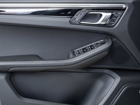New 2026 Porsche Macan S AWD/4WD image 6