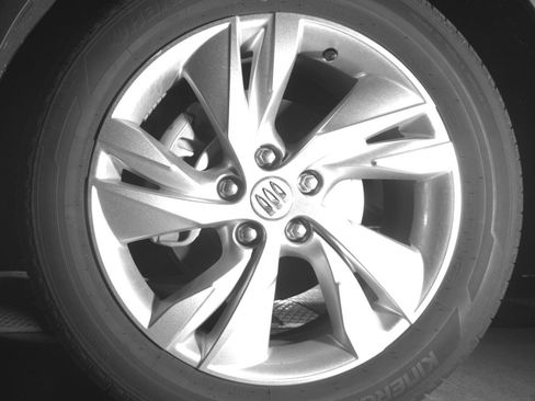 Used 2025 Buick Encore GX Preferred image 12