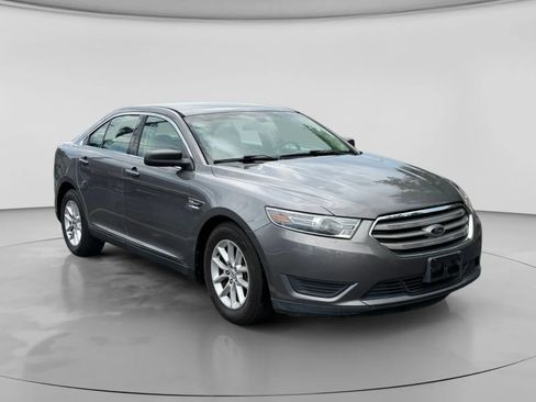 Used 2014 Ford Taurus SE FWD image 7
