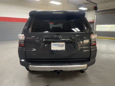 Certified 2024 Toyota 4Runner TRD Off-Road Premium w/ Off Road Premium Plus Package image 10