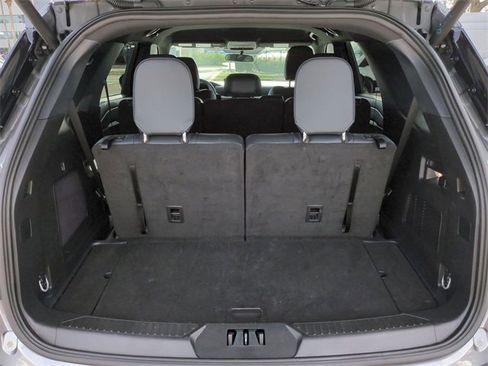 Certified 2025 Ford Explorer ST-Line w/ ST-Line Street Pack image 13