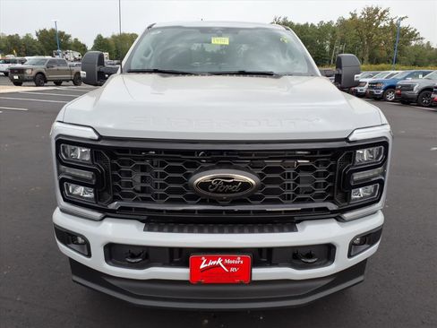 New 2026 Ford F250 XLT w/ XLT Premium Package image 6