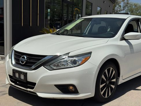 Used 2018 Nissan Altima 2.5 SV FWD image 42