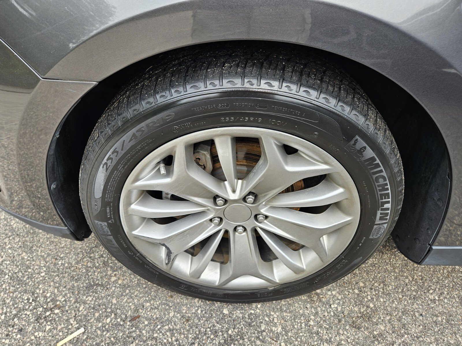 Used 2018 Ford Taurus Limited FWD image 7