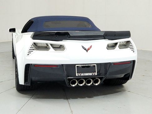 Certified 2015 Chevrolet Corvette Z06 w/ 3LZ Preferred Equipment Group RWD image 4